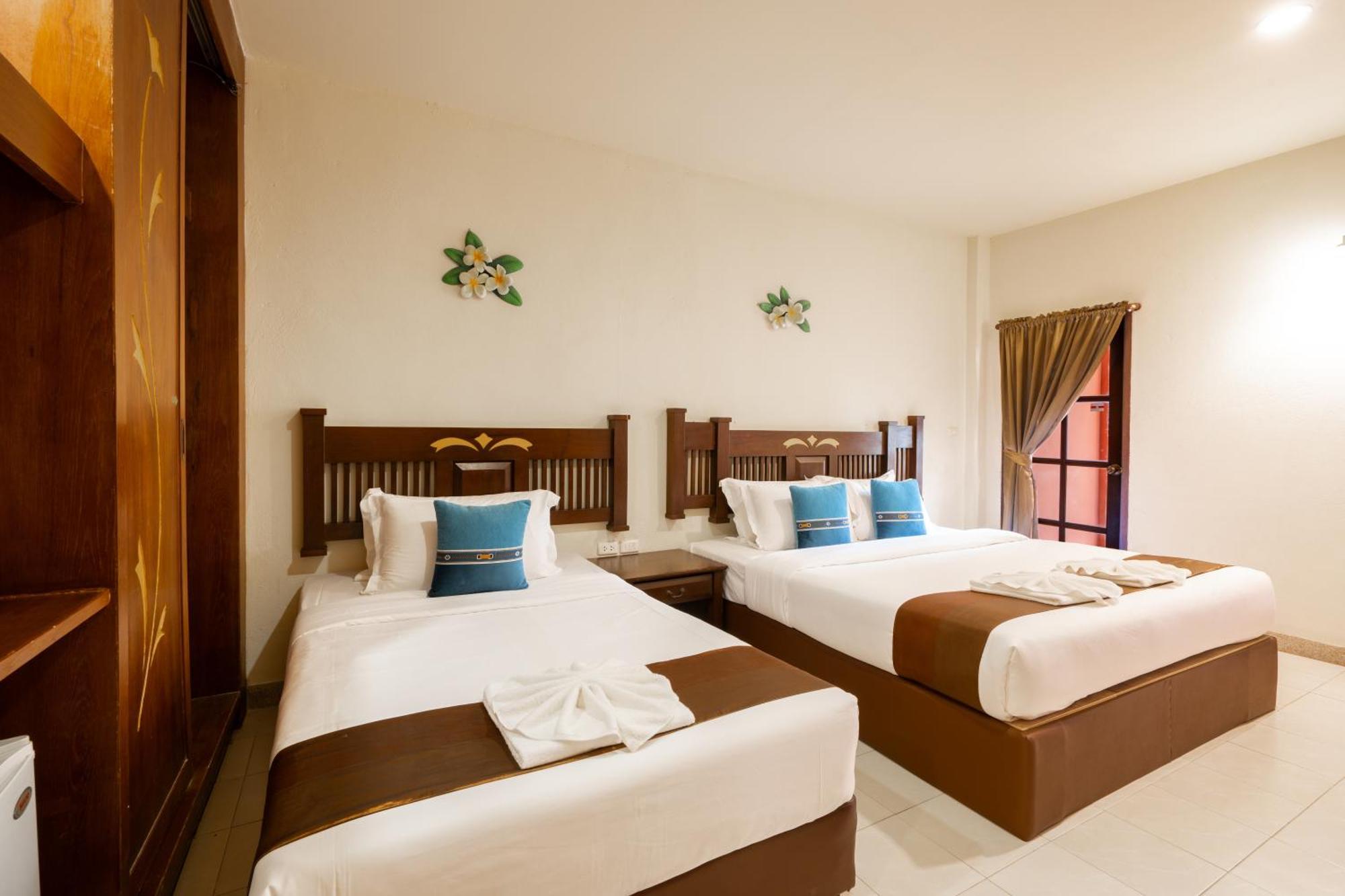 Phuket Leelavadee Hua Ting Resort Patong Extérieur photo