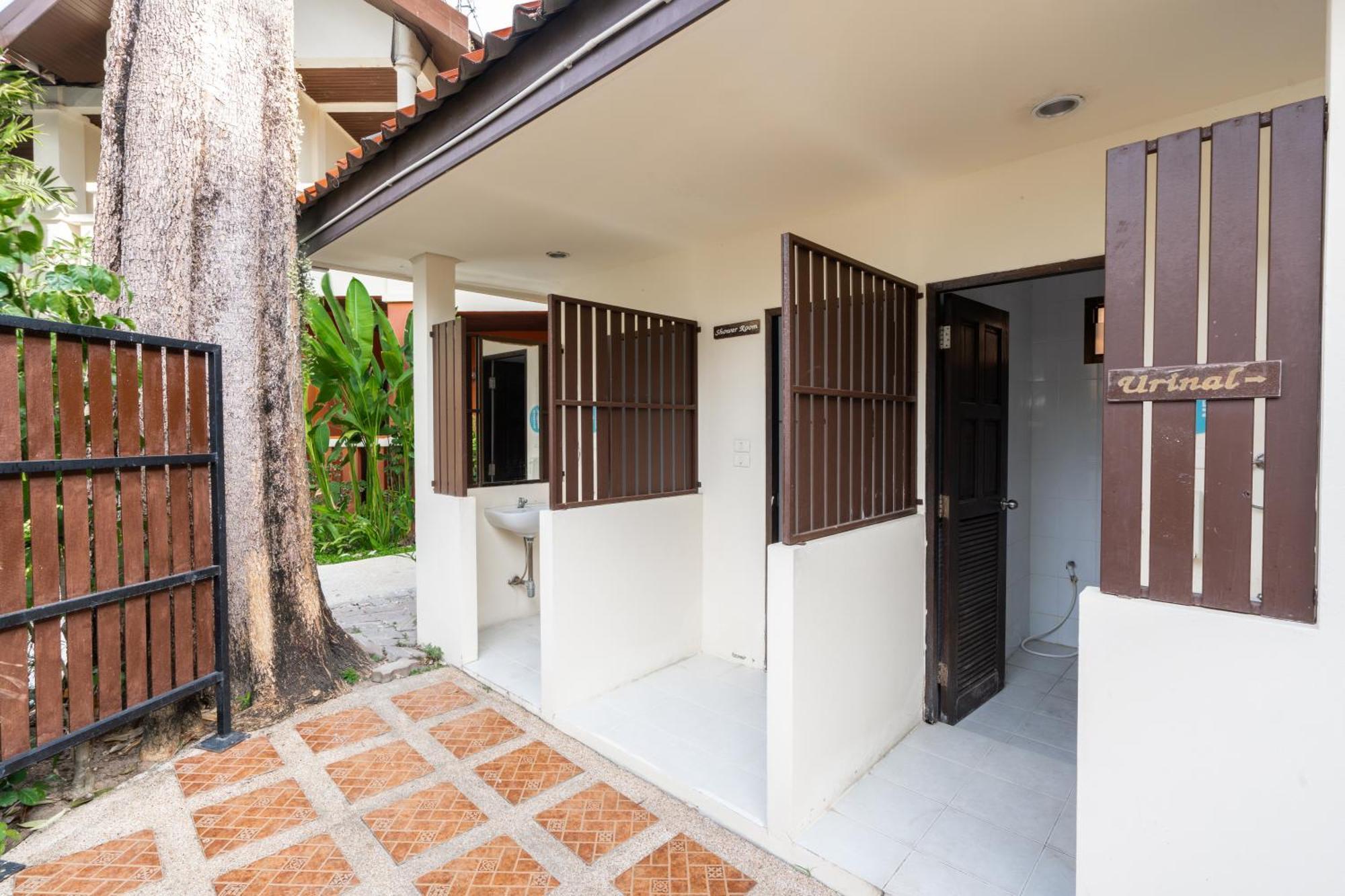 Phuket Leelavadee Hua Ting Resort Patong Extérieur photo